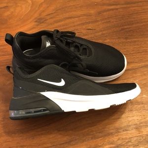 Nike Airs; Womens 6.5
